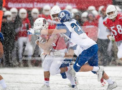 Thumbnail 2 in Darien vs. Greenwich (CIAC Class LL Final) photogallery.