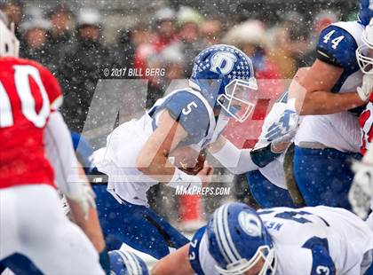Thumbnail 3 in Darien vs. Greenwich (CIAC Class LL Final) photogallery.