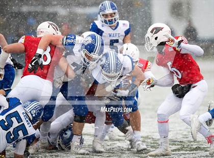 Thumbnail 1 in Darien vs. Greenwich (CIAC Class LL Final) photogallery.