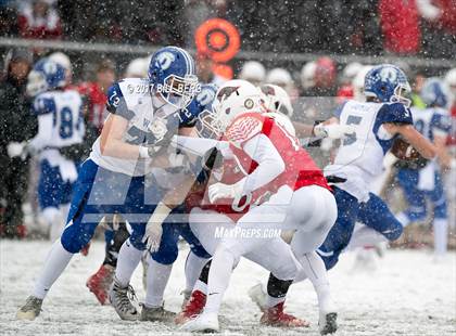 Thumbnail 2 in Darien vs. Greenwich (CIAC Class LL Final) photogallery.