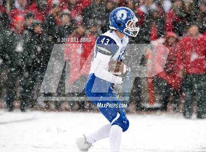 Thumbnail 2 in Darien vs. Greenwich (CIAC Class LL Final) photogallery.