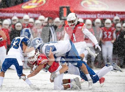 Thumbnail 3 in Darien vs. Greenwich (CIAC Class LL Final) photogallery.