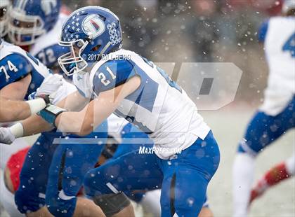 Thumbnail 2 in Darien vs. Greenwich (CIAC Class LL Final) photogallery.