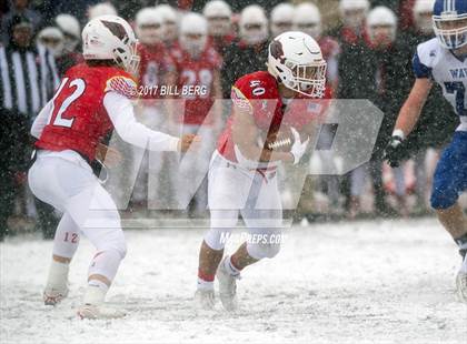 Thumbnail 2 in Darien vs. Greenwich (CIAC Class LL Final) photogallery.