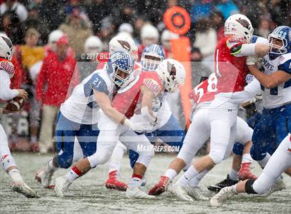 Thumbnail 1 in Darien vs. Greenwich (CIAC Class LL Final) photogallery.