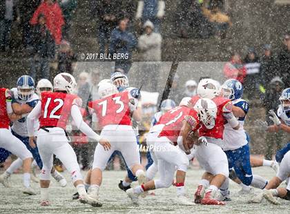 Thumbnail 2 in Darien vs. Greenwich (CIAC Class LL Final) photogallery.
