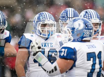 Thumbnail 2 in Darien vs. Greenwich (CIAC Class LL Final) photogallery.