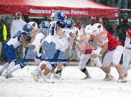 Thumbnail 1 in Darien vs. Greenwich (CIAC Class LL Final) photogallery.