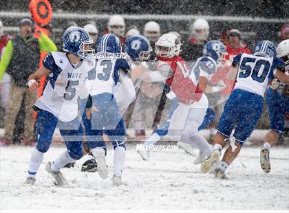 Thumbnail 3 in Darien vs. Greenwich (CIAC Class LL Final) photogallery.