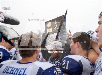 Thumbnail 1 in Darien vs. Greenwich (CIAC Class LL Final) photogallery.
