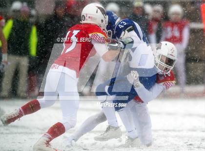 Thumbnail 1 in Darien vs. Greenwich (CIAC Class LL Final) photogallery.