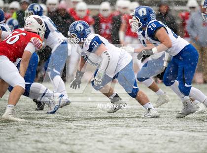 Thumbnail 3 in Darien vs. Greenwich (CIAC Class LL Final) photogallery.
