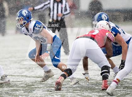 Thumbnail 3 in Darien vs. Greenwich (CIAC Class LL Final) photogallery.