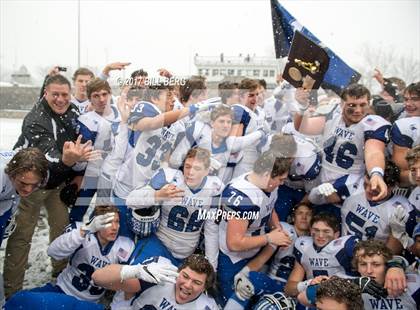Thumbnail 2 in Darien vs. Greenwich (CIAC Class LL Final) photogallery.