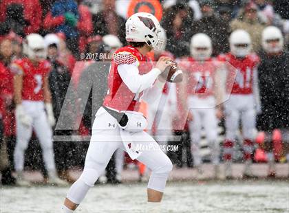 Thumbnail 2 in Darien vs. Greenwich (CIAC Class LL Final) photogallery.