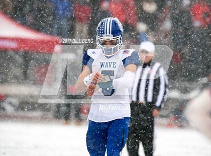 Thumbnail 3 in Darien vs. Greenwich (CIAC Class LL Final) photogallery.