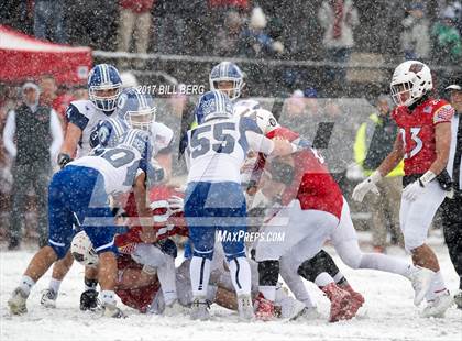 Thumbnail 2 in Darien vs. Greenwich (CIAC Class LL Final) photogallery.