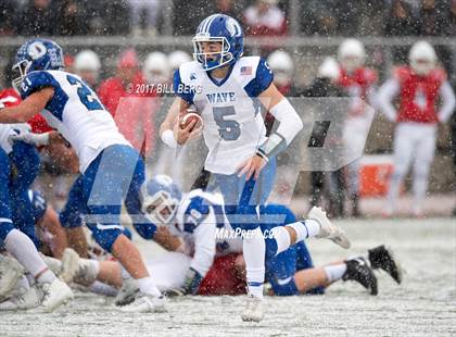 Thumbnail 3 in Darien vs. Greenwich (CIAC Class LL Final) photogallery.