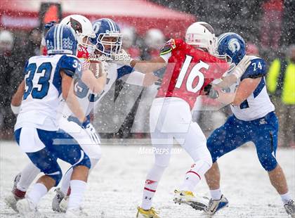Thumbnail 2 in Darien vs. Greenwich (CIAC Class LL Final) photogallery.