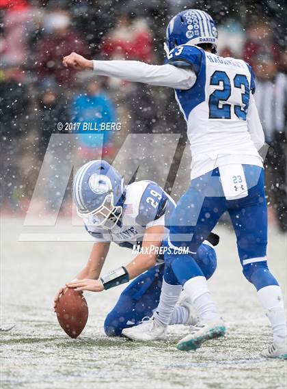 Thumbnail 1 in Darien vs. Greenwich (CIAC Class LL Final) photogallery.