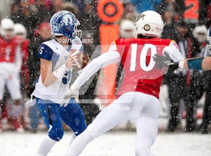 Thumbnail 2 in Darien vs. Greenwich (CIAC Class LL Final) photogallery.