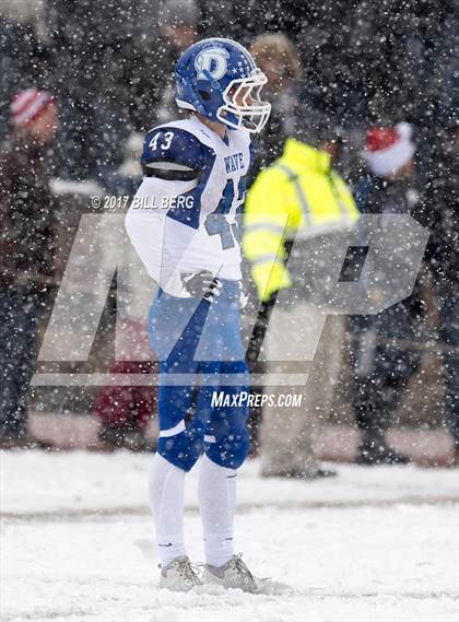 Thumbnail 1 in Darien vs. Greenwich (CIAC Class LL Final) photogallery.