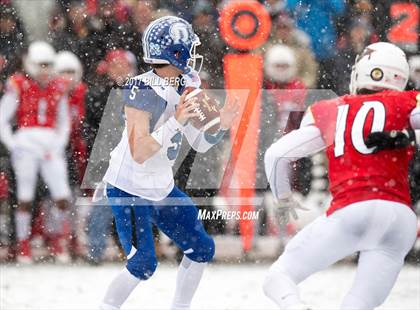 Thumbnail 1 in Darien vs. Greenwich (CIAC Class LL Final) photogallery.