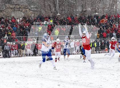 Thumbnail 3 in Darien vs. Greenwich (CIAC Class LL Final) photogallery.