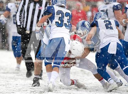 Thumbnail 2 in Darien vs. Greenwich (CIAC Class LL Final) photogallery.