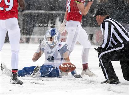 Thumbnail 2 in Darien vs. Greenwich (CIAC Class LL Final) photogallery.