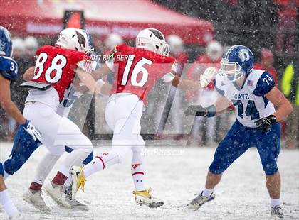 Thumbnail 3 in Darien vs. Greenwich (CIAC Class LL Final) photogallery.