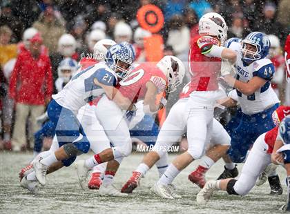 Thumbnail 2 in Darien vs. Greenwich (CIAC Class LL Final) photogallery.