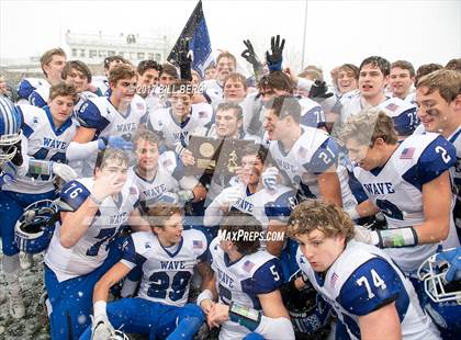 Thumbnail 2 in Darien vs. Greenwich (CIAC Class LL Final) photogallery.