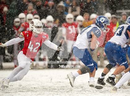 Thumbnail 3 in Darien vs. Greenwich (CIAC Class LL Final) photogallery.