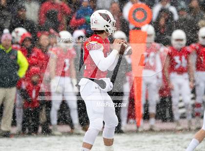 Thumbnail 2 in Darien vs. Greenwich (CIAC Class LL Final) photogallery.