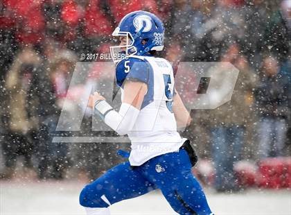 Thumbnail 1 in Darien vs. Greenwich (CIAC Class LL Final) photogallery.