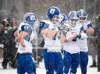 Thumbnail 2 in Darien vs. Greenwich (CIAC Class LL Final) photogallery.