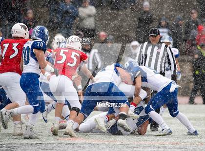 Thumbnail 1 in Darien vs. Greenwich (CIAC Class LL Final) photogallery.