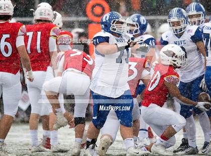 Thumbnail 3 in Darien vs. Greenwich (CIAC Class LL Final) photogallery.