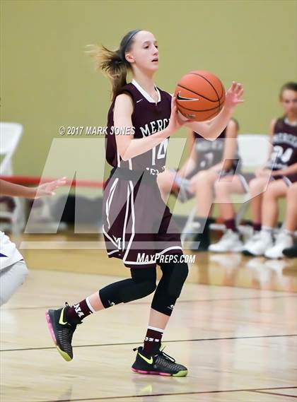 Thumbnail 3 in St. Anthony vs. Mercer Island (Nike Tournament of Champions) photogallery.