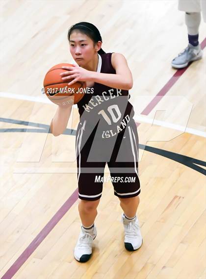 Thumbnail 3 in St. Anthony vs. Mercer Island (Nike Tournament of Champions) photogallery.