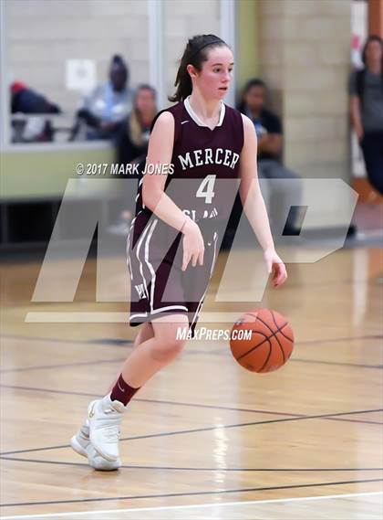 Thumbnail 1 in St. Anthony vs. Mercer Island (Nike Tournament of Champions) photogallery.