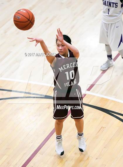Thumbnail 1 in St. Anthony vs. Mercer Island (Nike Tournament of Champions) photogallery.
