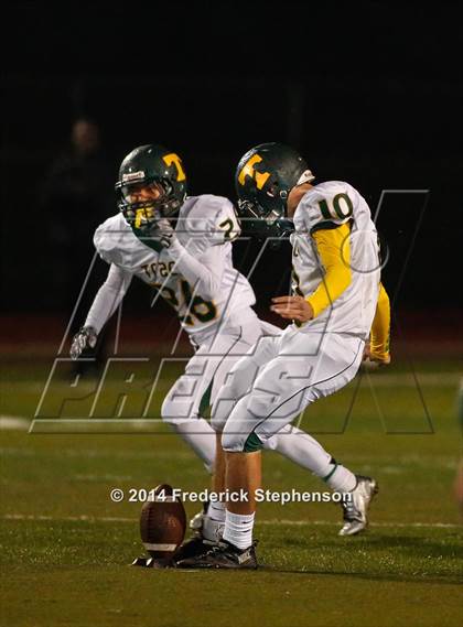 Thumbnail 2 in Tracy vs. Granite Bay (CIF SJS D1 Semifinal) photogallery.