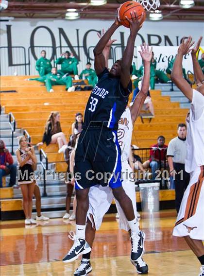Thumbnail 3 in Dobie vs. Westside (McDonald's Texas Invitational) photogallery.
