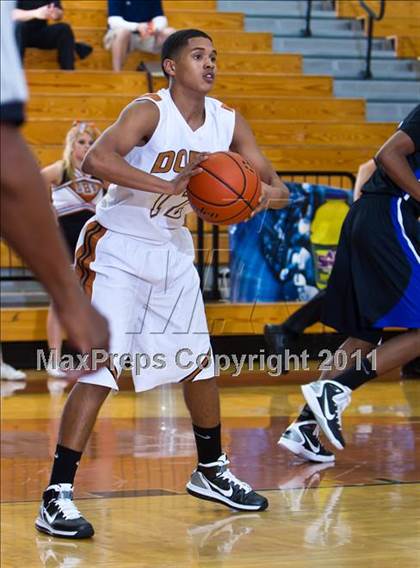 Thumbnail 1 in Dobie vs. Westside (McDonald's Texas Invitational) photogallery.
