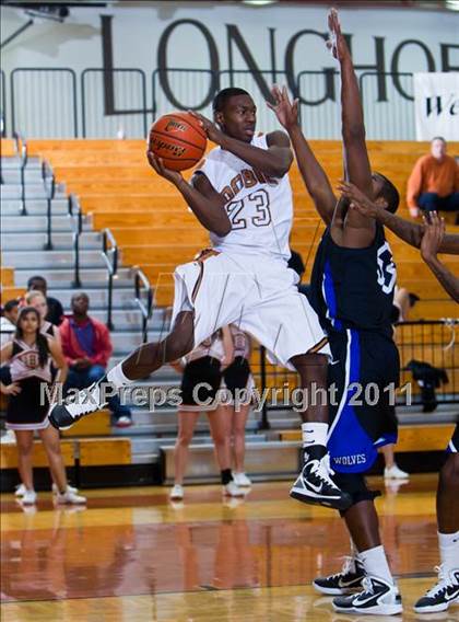 Thumbnail 1 in Dobie vs. Westside (McDonald's Texas Invitational) photogallery.