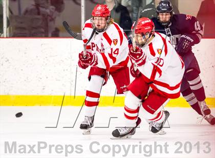 Thumbnail 2 in St. Paul's vs Kent School (Avon Old Farms Christmas Classic Final) photogallery.