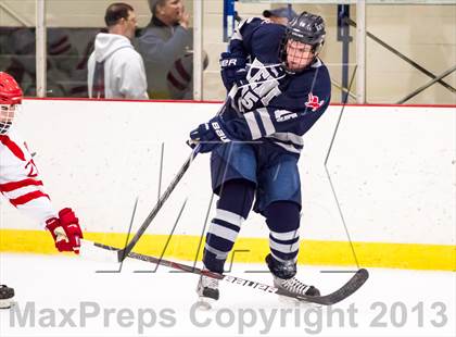 Thumbnail 3 in St. Paul's vs Kent School (Avon Old Farms Christmas Classic Final) photogallery.