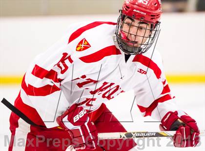 Thumbnail 2 in St. Paul's vs Kent School (Avon Old Farms Christmas Classic Final) photogallery.